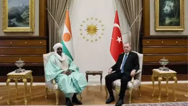 Cumhurbaşkanı Erdoğan, Nijer Başbakanı ve Ekonomi-Finans Bakanı Zeine'yi kabul etti