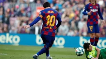 Lionel Messi'nin ilk sözleşmesinin imzalandığı peçete açık artırmada satışa çıkacak