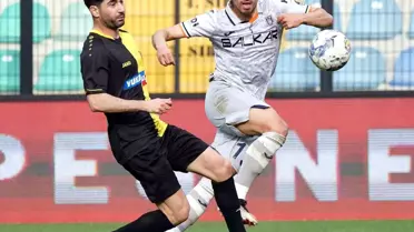 Trendyol Süper Lig'in 24. haftasında RAMS Başakşehir ile İstanbulspor, yarın oynanacak müsabakayla birlikte ligde 4. kez rakip olacak.