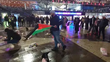 Stockholm'de Filistin için gösteri yapıldı