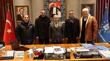 Kütahya Belediye Başkanı Prof. Dr. Alim Işık, Türkiye Emekli Astsubaylar Derneği Kütahya Şube Başkanı ve Yönetim Kurulu Üyelerini Ağırladı