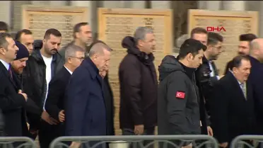 Yazar Alev Alatlı'nın cenazesi son yolculuğuna uğurlandı