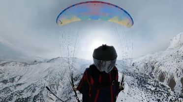 Ergan Dağı'nda Wingsuit Atlayışı
