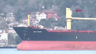 İstanbul Boğazı'nda denize düşen kılavuz kaptan hayatını kaybetti