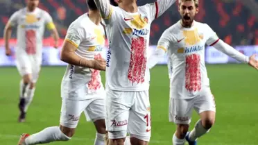 Kayserispor'un genç futbolcusu Mehmet Eray Özbek, Gaziantep FK maçında ilk golünü attı