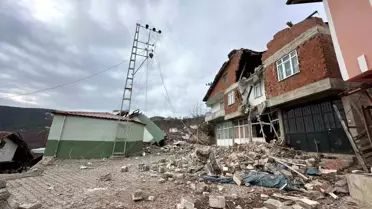 Tokat'ın Niksar ilçesinde heyelan sonucu 39 ev boşaltıldı