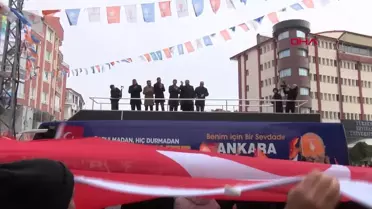 AK Parti Ankara Büyükşehir Belediye Başkan Adayı Turgut Altınok, Ankara'yı metro ağlarıyla öreceğiz