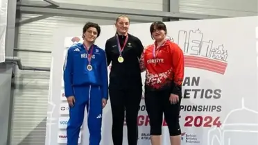Eskişehirli Sporcu Özlem Özcan Gülle Atma Branşında 3. Oldu
