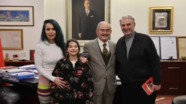 Can Ataklı, Eskişehir Büyükşehir Belediye Başkanı Yılmaz Büyükerşen'i ziyaret etti