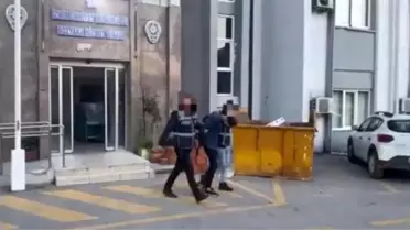 İzmir'de 133 Adrese Yapılan Operasyonda 183 Şüpheli Yakalandı