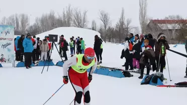 Erzurum'da Kayaklı Koşu 1. Etap Yarışları Başladı