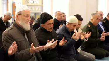 Kırıkkale'deki Camilerde Kahramanmaraş Depreminde Hayatını Kaybedenler İçin Dua Edildi
