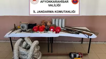 Afyonkarahisar'da kaçak kazı yapan 2 kişi gözaltına alındı
