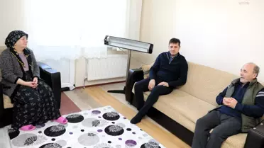 Çerkezköy Belediye Başkanı depremzedeleri ziyaret etti