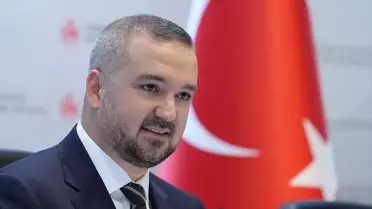 TCMB Başkanı Karahan, Enflasyon Raporu Bilgilendirme Toplantısı'nda konuştu: (2)