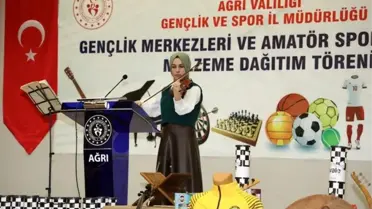 Ağrı'da Gençlik Merkezleri ve Amatör Spor Kulüplerine Malzeme Desteği