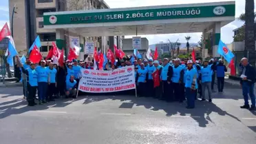 DSİ 2. Bölge Müdürlüğü Çalışanları Vergi Diliminin Sabitlenmesi İçin Eylem Yaptı