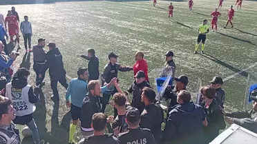 Zonguldak'ta Karadeniz Ereğli Belediyespor ile Çilimli Belediyespor arasında arbede yaşandı