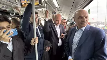 Saadet Partisi İBB Başkan adayı Birol Aydın, metrobüs ve Marmaray'ı kullanarak toplu taşıma sorununa dikkat çekti