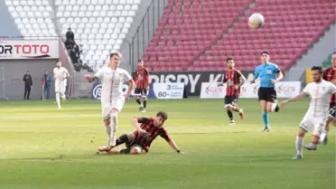 Amed Sportif Faaliyetler, Uşakspor'u 8-0 mağlup etti