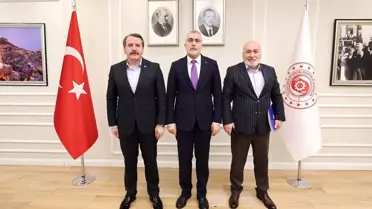 Memur-Sen Genel Başkanı Ali Yalçın, 1'inci Dereceye 3600 Ek Gösterge İçin Bakan Işıkhan ile Görüştü