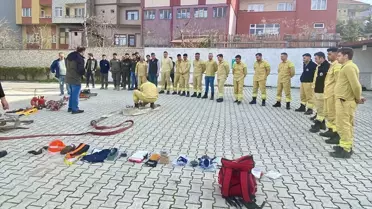 Sinop Türkeli ilçesinde orman personeline yangınla mücadele eğitimi verildi