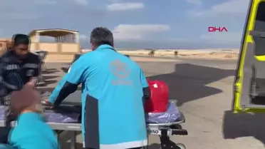 Gazze'ye askeri uçakla 1,5 ton ilaç ve tıbbi malzeme götürüldü