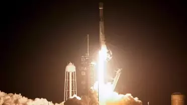 SpaceX'in Nova-C Uzay Aracı, Ay'a Yolculuğuna Başladı