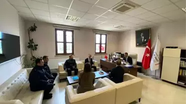 Çanakkale Valisi Ayvacık'ta Geri Gönderme Merkezini Ziyaret Etti