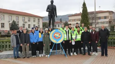 THK, 99. kuruluş yıl dönümünde Atatürk Anıtı'na çelenk sundu