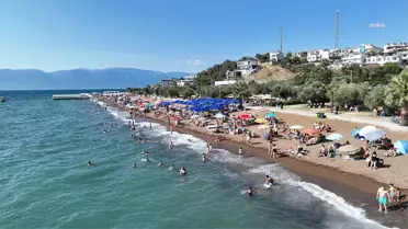 Burhaniye Belediyesi Pelitköy Sahili'nde Rekreasyon Alanı Oluşturdu
