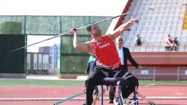Muhammed Khalvandi, yeni dünya rekoru kırdı ve Paris 2024 Paralimpik Oyunları'nda şampiyonluk hedefliyor
