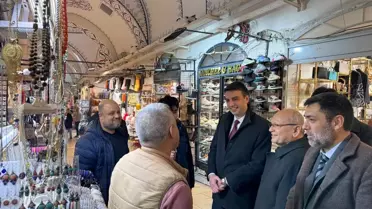 Vatan Partisi İBB Başkan Adayı İbrahim Okan Özkan Kapalıçarşı Esnafını Ziyaret Etti