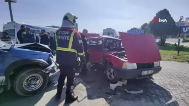 Kamyonetle otomobil kafa kafaya çarpıştı: 1'i ağır 3 yaralı