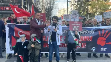 Siirt'te doktorlar İsrail'in Gazze'ye saldırılarına tepki gösterdi