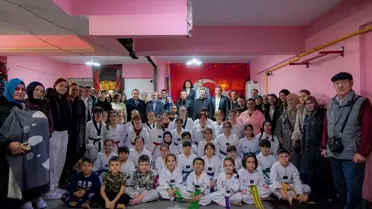 AK Parti Odunpazarı Belediye Başkan Adayı Özkan Alp, Anadolu Yıldızları Spor Kulübü'nü ziyaret etti