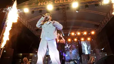 Sefo, Bursalılara unutulmaz bir gece yaşattı