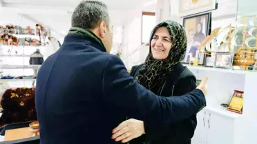 Cumhur İttifakı'nın Belediye Başkan Adayı Prof. Dr. Ötüken Senger, Kars'ta çalışmalarını sürdürüyor