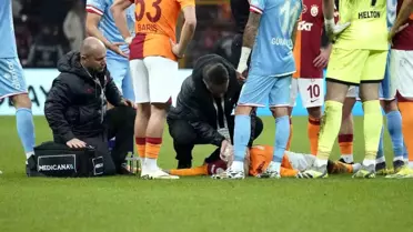 Galatasaray, Antalyaspor'u 2-1 Mağlup Etti