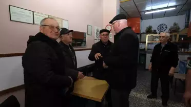 Odunpazarı Belediye Başkanı Kazım Kurt, İstiklal Mahallesi esnafını ziyaret etti