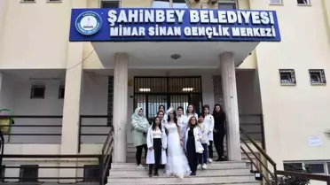 Şahinbey Belediyesi'nden gelin adaylarına destek