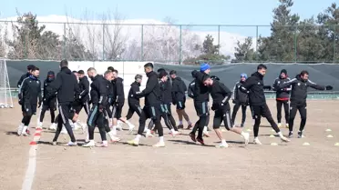 Erzurumspor FK Teknik Direktörü Hakan Kutlu: Taraftarlarımızın desteğiyle maçı kazanmak istiyoruz