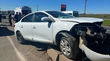 Siverek'te otomobil refüje çarptı: 5 kişi yaralandı