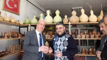 Bitlis Defterdarı Ahlat'taki El Sanatkarlarını Ziyaret Etti