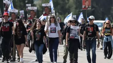 İsrail'de rehinelerin serbest bırakılması için yürüyüş başlatıldı