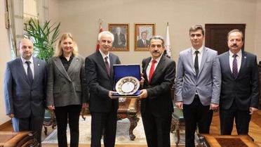 Kırklareli Valisi Birol Ekici, ziyaretlerde bulundu