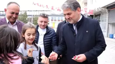 Gölpazarı Belediye Başkanı Hayri Suer, çocukları sevindirdi