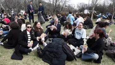Ankara Üniversitesi Hamsi Festivali'nde Öğrenciler ve Akademisyenler Eğlendi