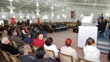 Mersin Valisi Ali Hamza Pehlivan, çiftçilere yönelik toplantıda bir araya geldi