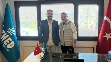 Bucaspor 1928 Teknik Direktörü İZHED'i Ziyaret Etti